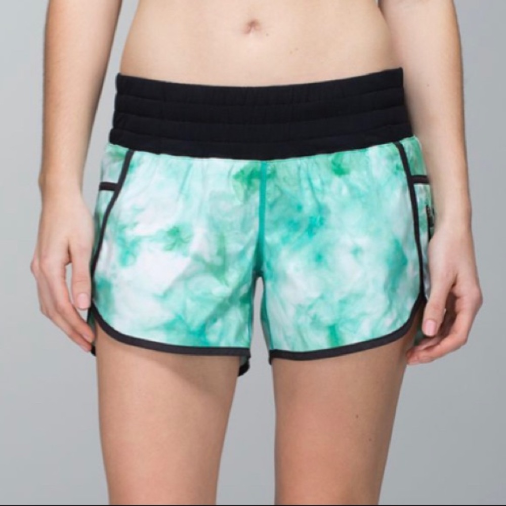 lululemon tracker shorts